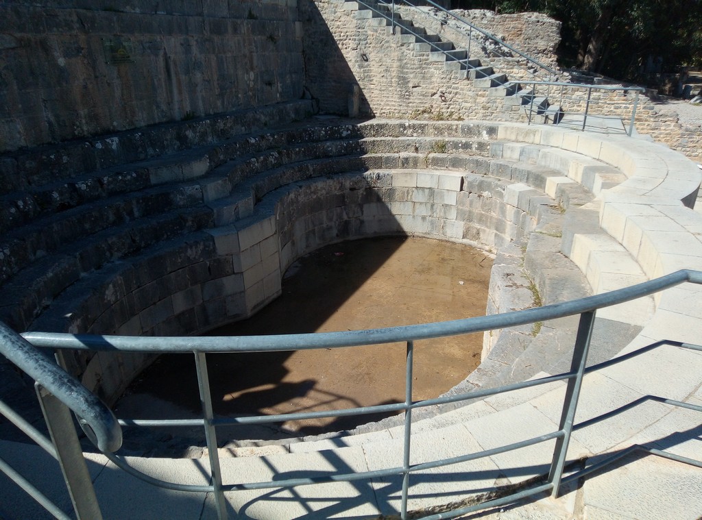 Самая старая канализация в мире - Римский водопровод. (Загуан. Римский Храм воды 